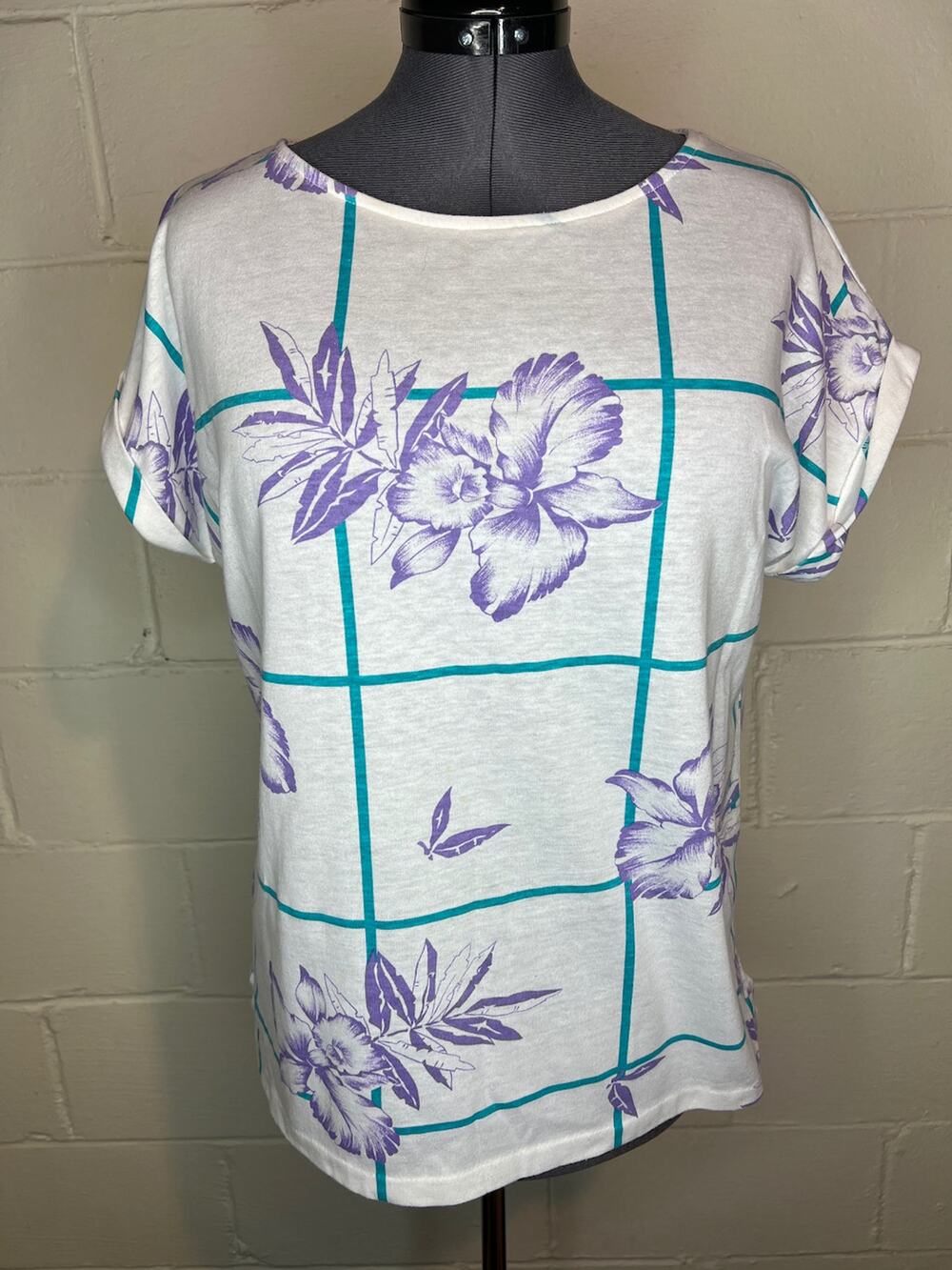 tshirt floral plaid white purple teal roller sleeve 1980s